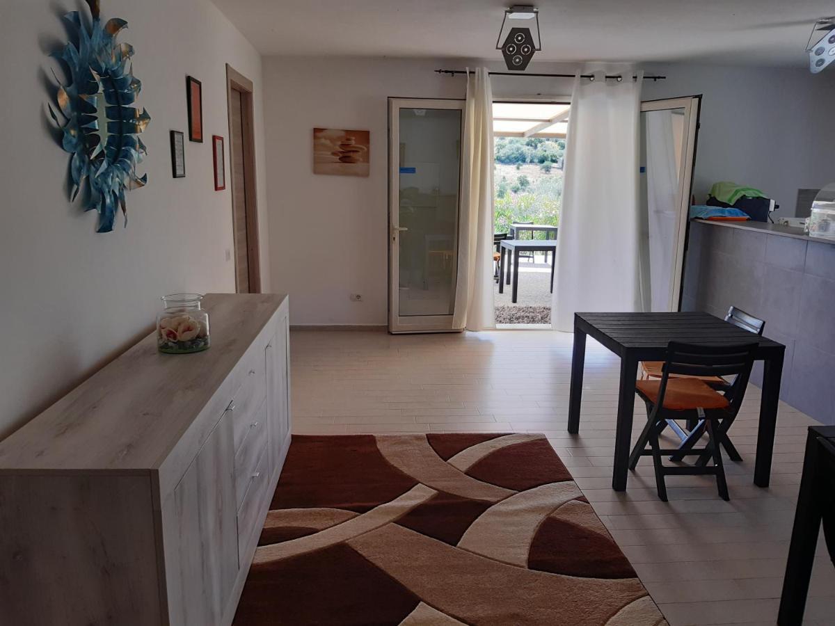Sole&Sale Bed & Breakfast San Teodoro  Ngoại thất bức ảnh