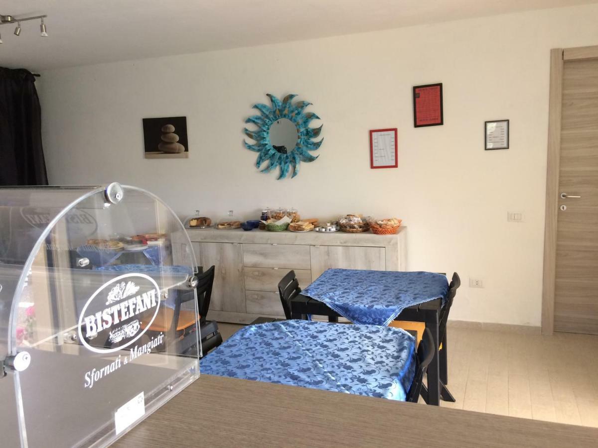 Sole&Sale Bed & Breakfast San Teodoro  Ngoại thất bức ảnh