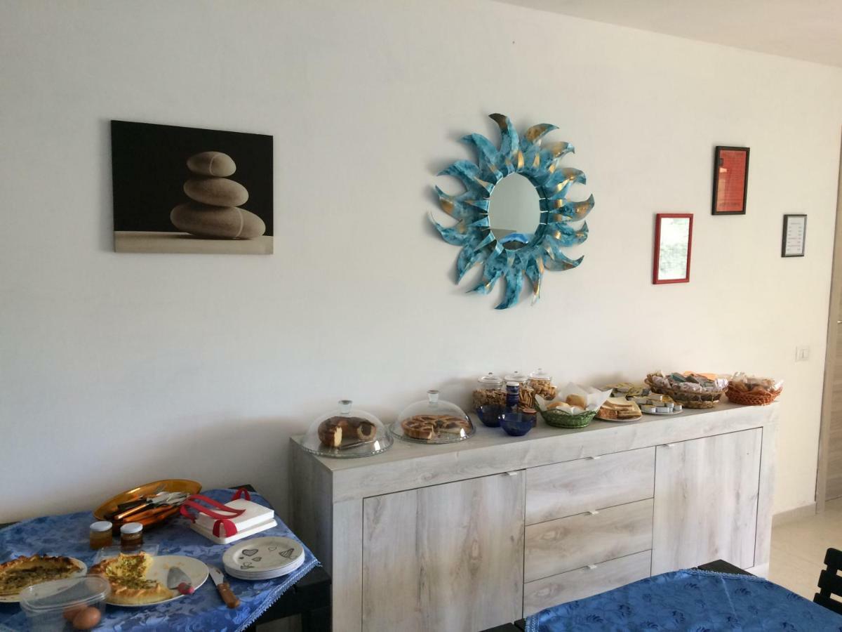 Sole&Sale Bed & Breakfast San Teodoro  Ngoại thất bức ảnh