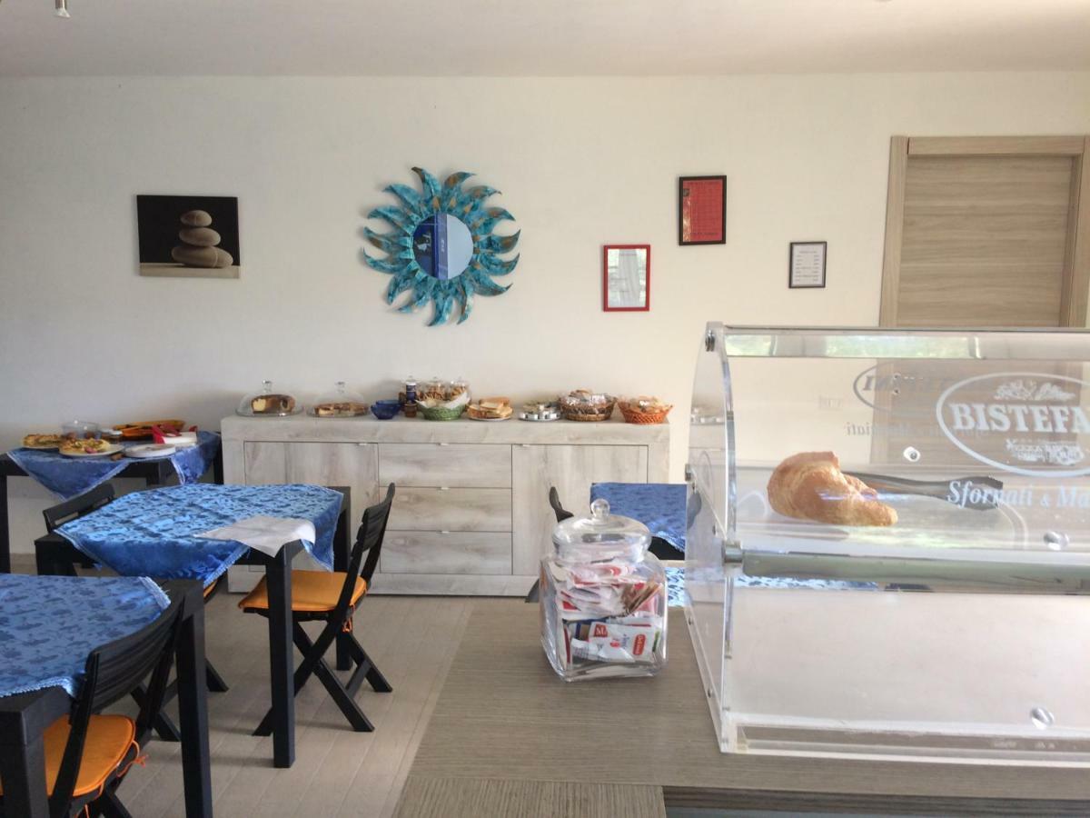 Sole&Sale Bed & Breakfast San Teodoro  Ngoại thất bức ảnh